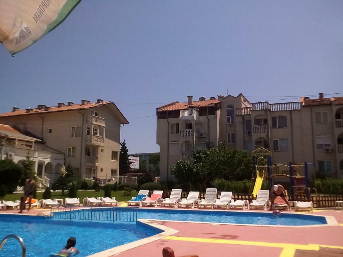 Apartments Bravo 1-Vichevi Sunny Beach Exterior photo