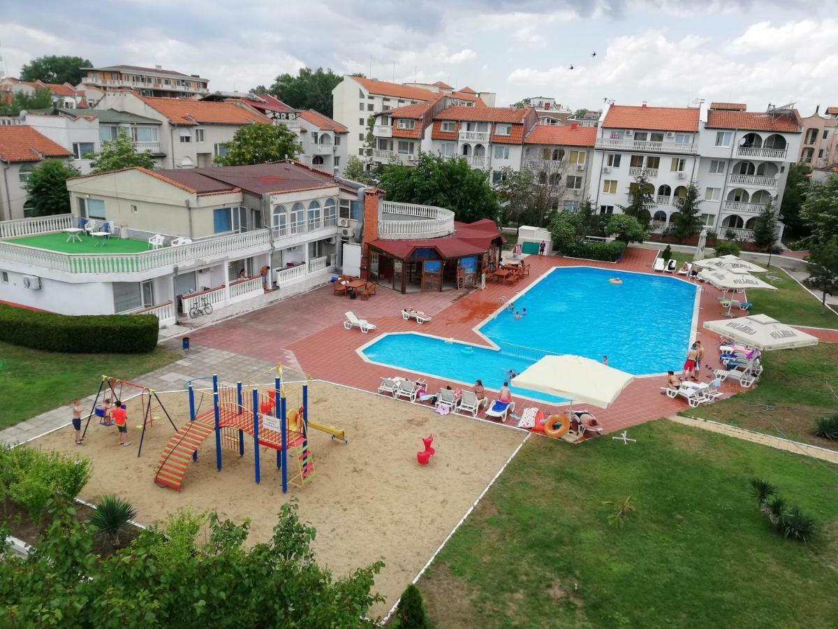 Apartments Bravo 1-Vichevi Sunny Beach Exterior photo