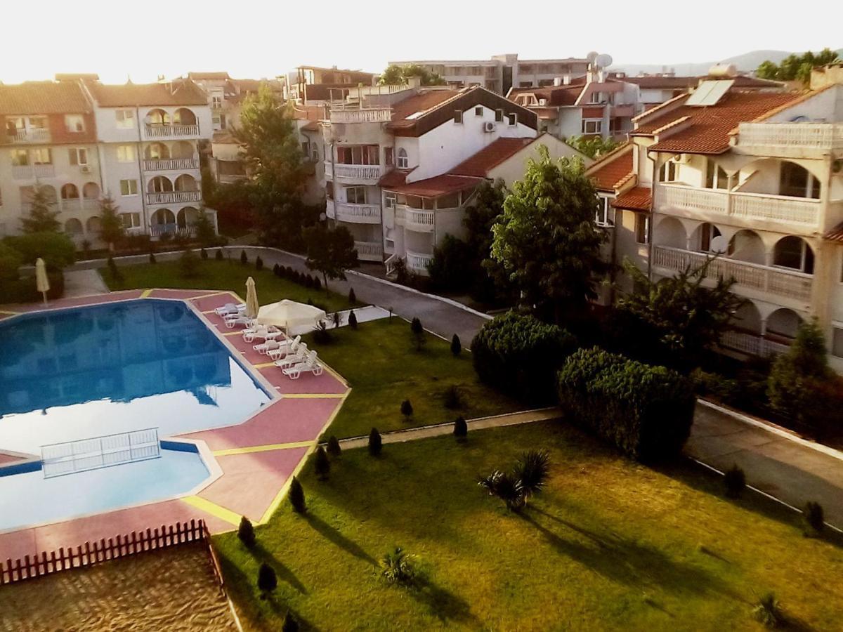 Apartments Bravo 1-Vichevi Sunny Beach Exterior photo